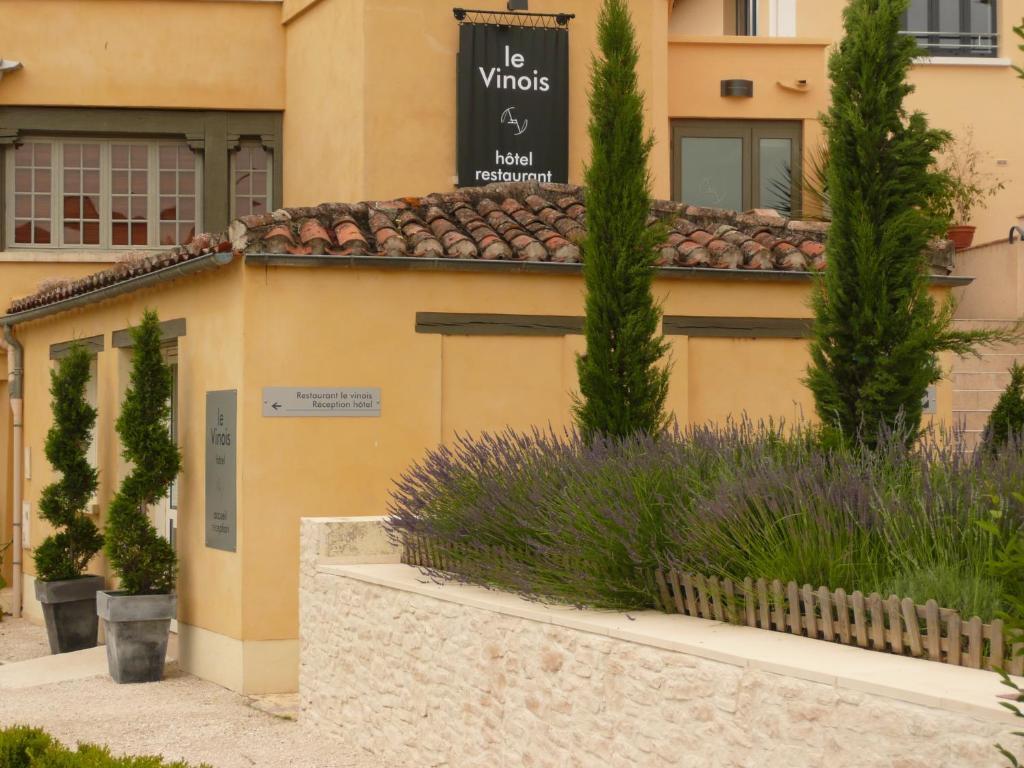 Le Vinois Hotel Caillac Exterior photo